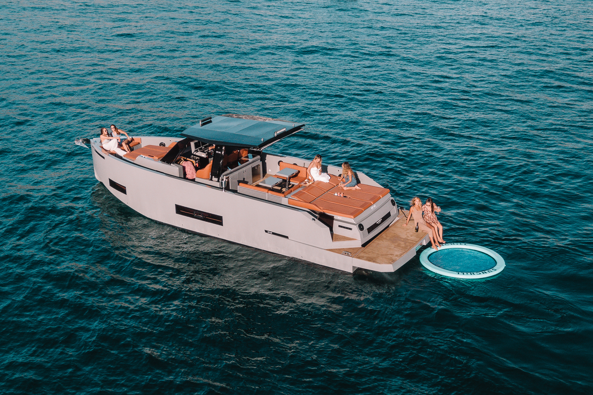 Newport Harbor boat charter